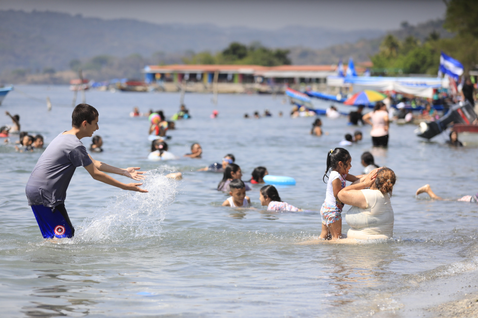 Solo 2 de cada 10 de salvadoreños hará turismo en Semana Santa