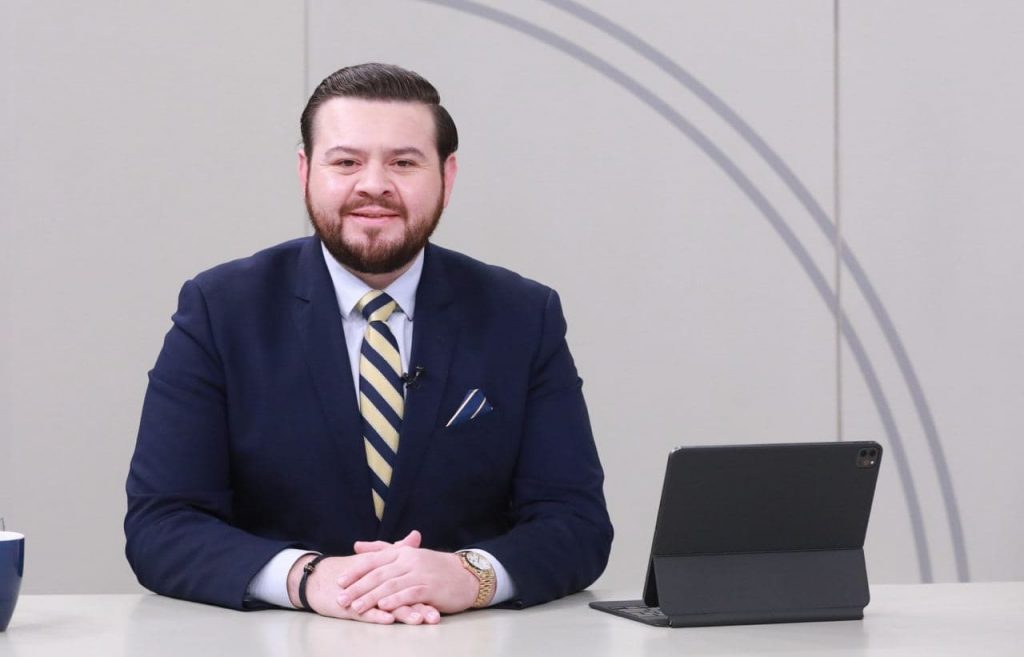 Condenan a excomisionado presidencial a cuatro años de prisión por cohecho