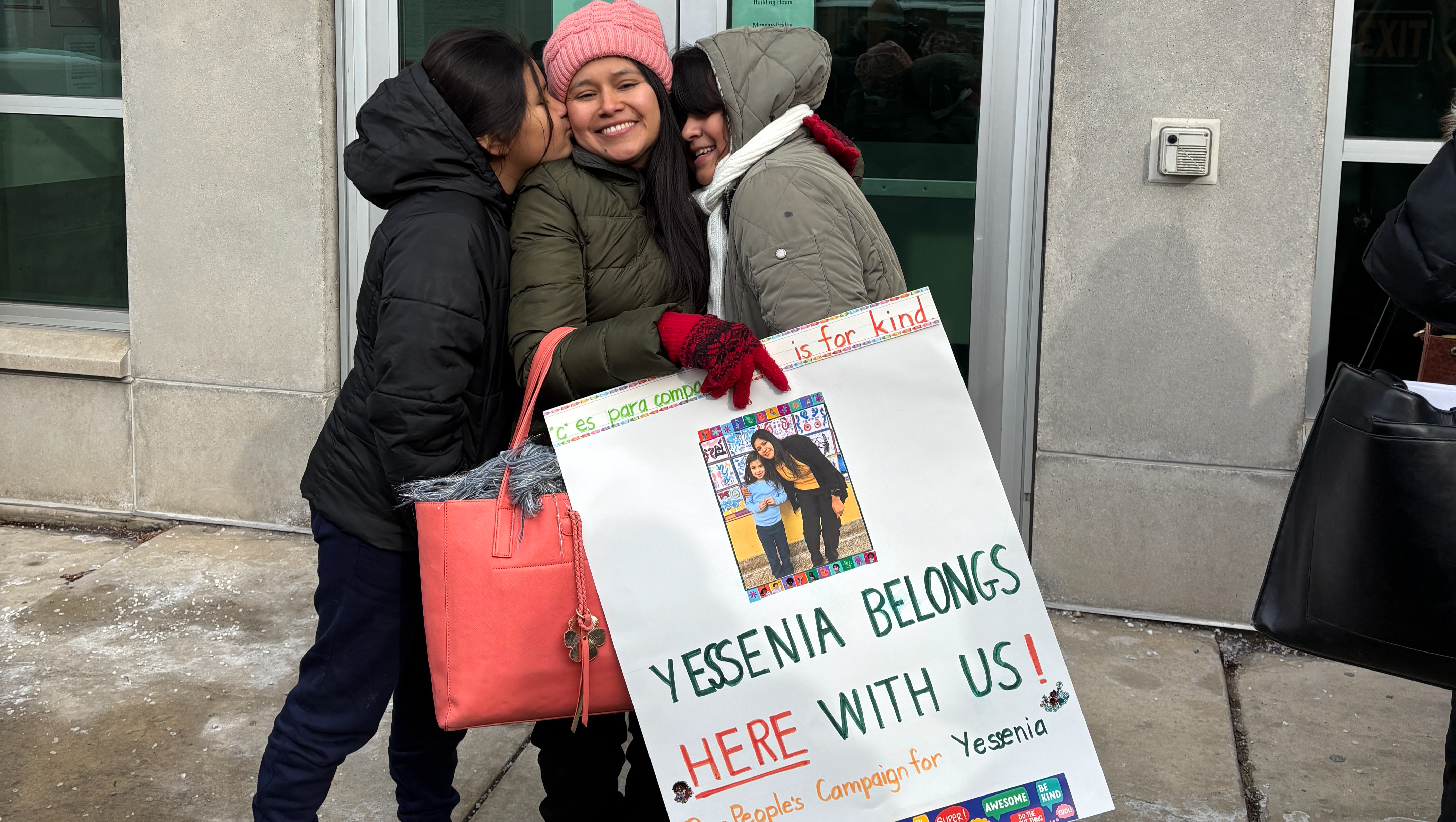 Juez autoriza regreso a EE.UU. de salvadoreña símbolo de la lucha contra las deportaciones