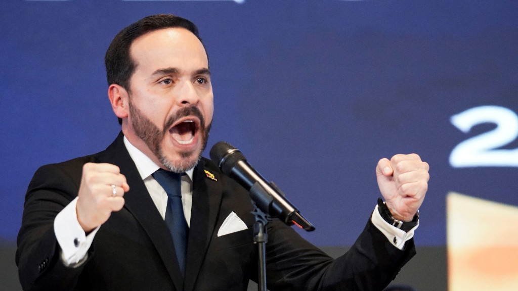 De la Espriella suspende transición con Petro tras desconocer su triunfo electoral