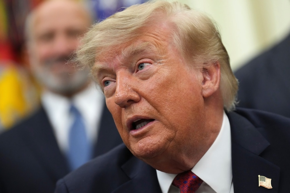 Trump propone rebautizar el estrecho de Ormuz como “estrecho Trump”