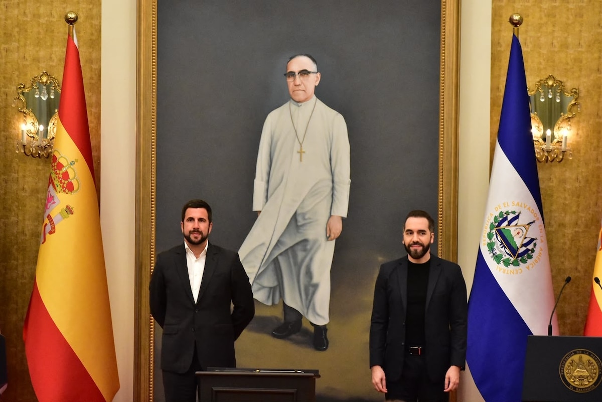 Bukele anuncia inversión de $2,900 millones del Grupo Cox en energía, gas y agua en El Salvador