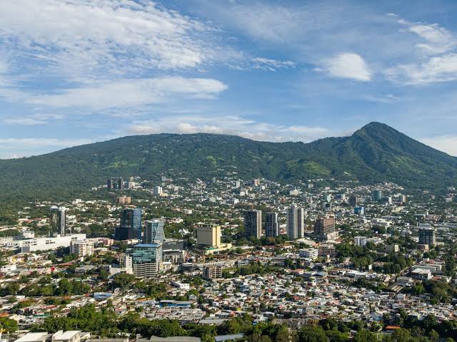 El Salvador sigue patrones de regímenes autoritarios de Venezuela y Nicaragua, según Acción Ciudadana